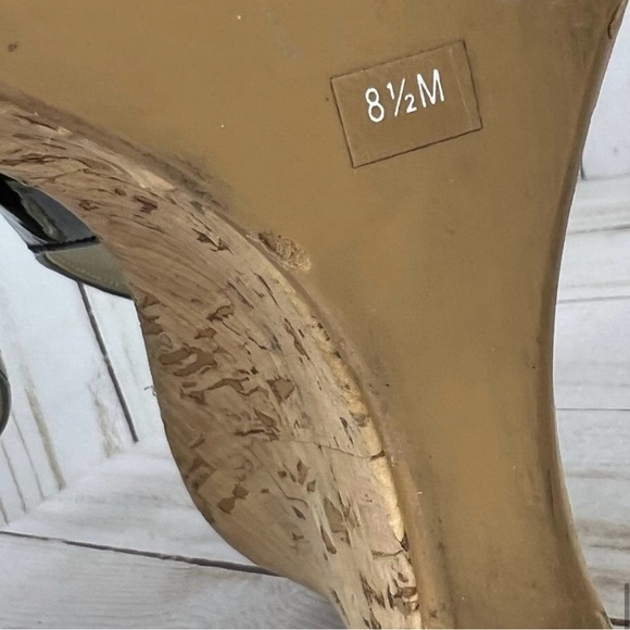 Franco Sarto patent leather wedge heel sandals - size 8.5 - Picture 14 of 16